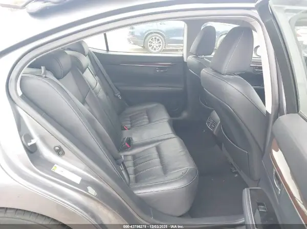 JTHBK1GG4H2252408 2017 LEXUS ES - Image 8