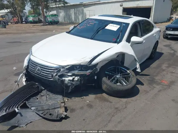 JTHBK1GG4H2253249 2017 LEXUS ES - Image 2