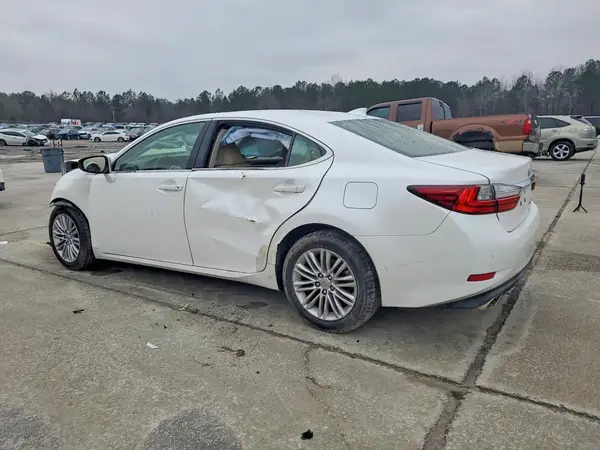 JTHBK1GG4H2255647 2017 LEXUS ES - Image 2