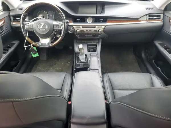 JTHBK1GG4J2263348 2018 LEXUS ES - Image 8
