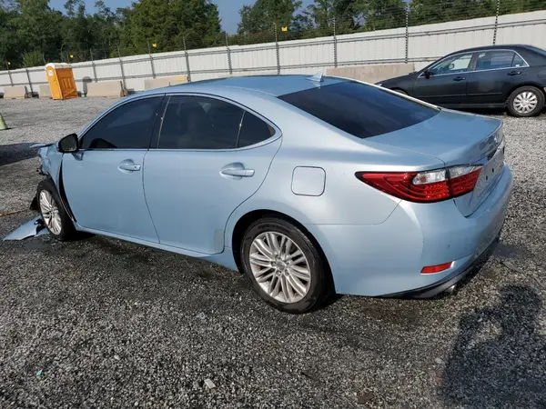 JTHBK1GG5D2039624 2018 LEXUS ES - Image 2