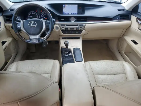 JTHBK1GG5D2039624 2018 LEXUS ES - Image 8
