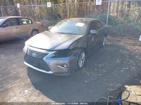 JTHBK1GG5G2214801 2016 LEXUS ES - Image 2