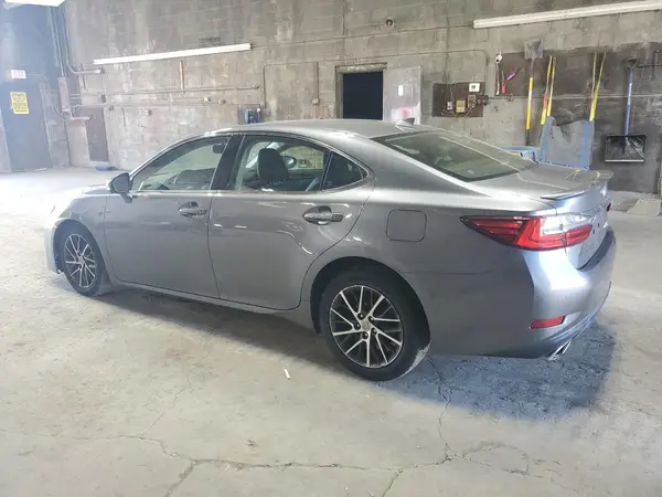 JTHBK1GG5G2215334 2016 LEXUS ES - Image 2