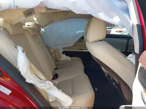 JTHBK1GG5G2217746 2016 LEXUS ES - Image 8
