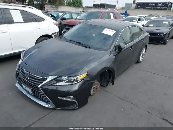 JTHBK1GG5G2220291 2016 LEXUS ES - Image 2