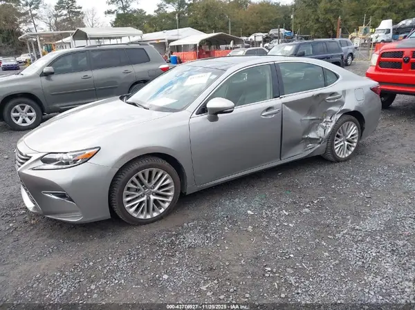JTHBK1GG5G2224406 2016 LEXUS ES - Image 2