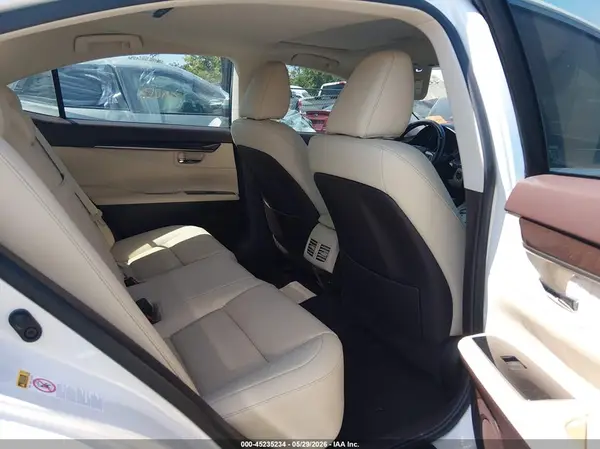 JTHBK1GG5G2225524 2016 LEXUS ES - Image 8