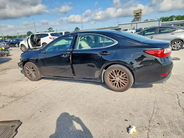 JTHBK1GG5G2226687 2016 LEXUS ES - Image 2