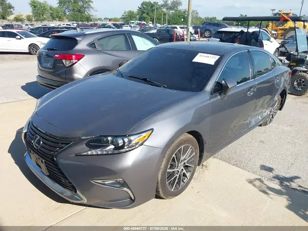 JTHBK1GG5G2230173 2016 LEXUS ES - Image 2
