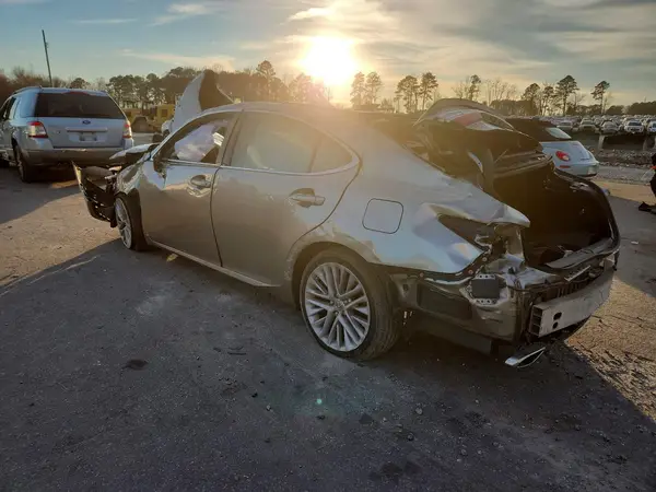 JTHBK1GG5G2234658 2016 LEXUS ES - Image 2