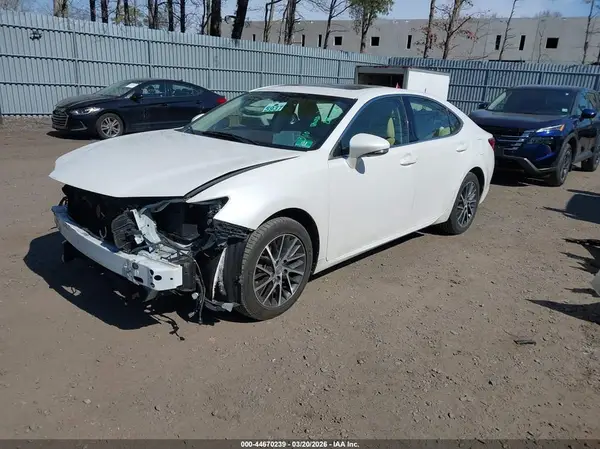 JTHBK1GG5G2234935 2016 LEXUS ES - Image 2