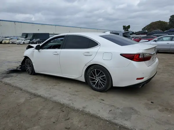 JTHBK1GG5G2235616 2016 LEXUS ES - Image 2