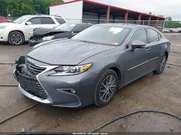 JTHBK1GG5G2237480 2016 LEXUS ES - Image 2