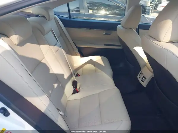 JTHBK1GG5G2237642 2016 LEXUS ES - Image 8