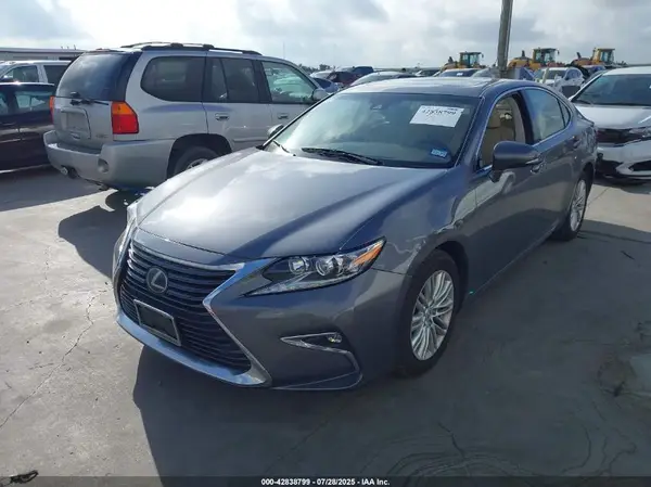 JTHBK1GG5H2251767 2017 LEXUS ES - Image 2
