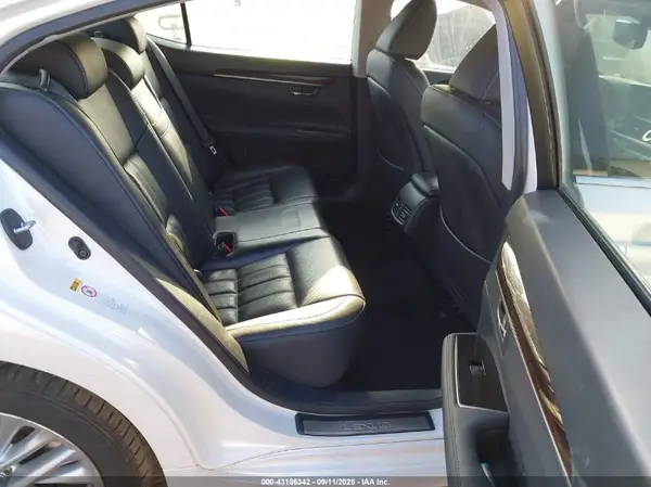 JTHBK1GG5H2251834 2017 LEXUS ES - Image 8