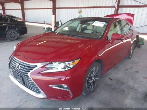 JTHBK1GG5H2253339 2017 LEXUS ES - Image 2