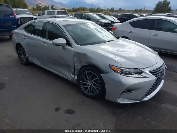 JTHBK1GG5H2256886 2017 LEXUS ES - Image 1