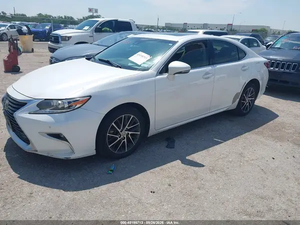 JTHBK1GG6G2224401 2016 LEXUS ES - Image 2