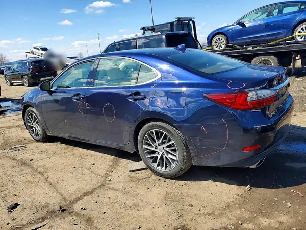 JTHBK1GG6G2232708 2016 LEXUS ES - Image 2