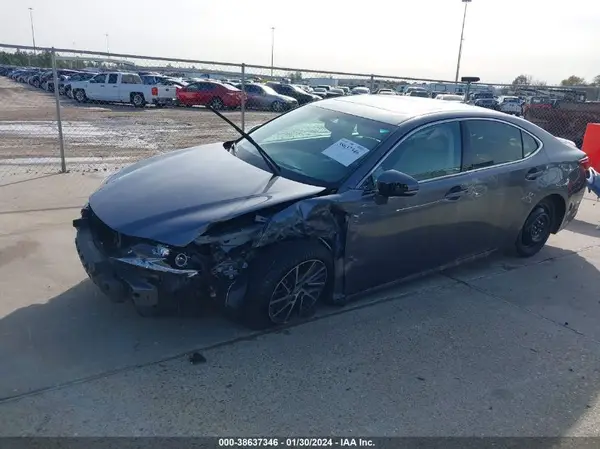 JTHBK1GG6G2236046 2016 LEXUS ES - Image 2