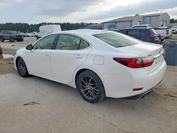 JTHBK1GG6H2249929 2017 LEXUS ES - Image 2