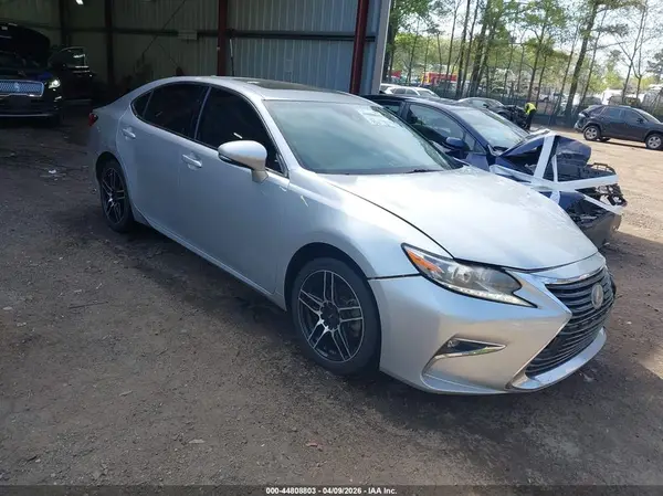 JTHBK1GG6H2256007 2017 LEXUS ES - Image 1