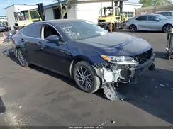 JTHBK1GG6H2257920 2017 LEXUS ES