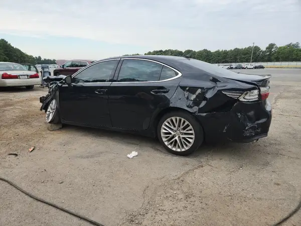 JTHBK1GG7G2227906 2016 LEXUS ES - Image 2