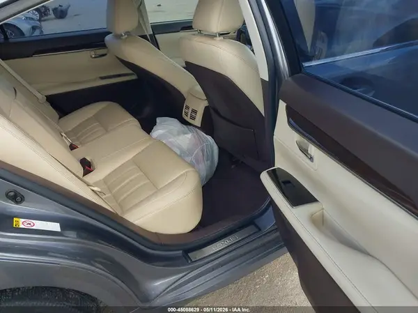 JTHBK1GG7G2227940 2016 LEXUS ES - Image 8