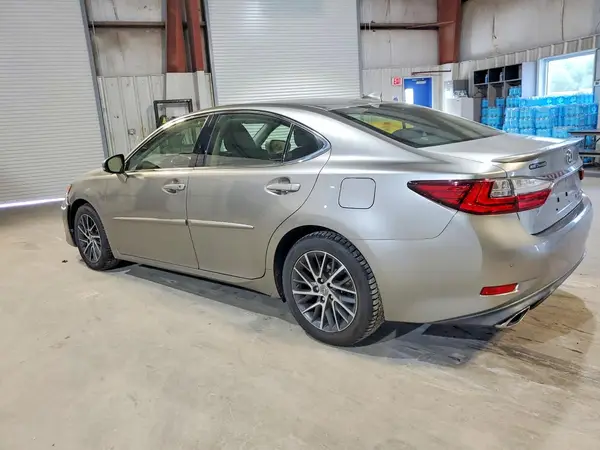 JTHBK1GG7G2236332 2016 LEXUS ES - Image 2
