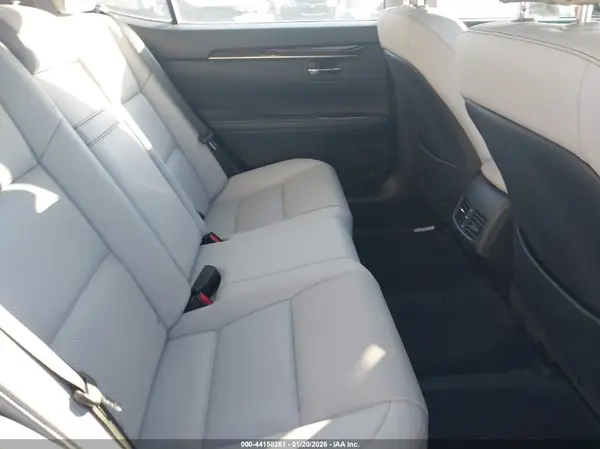 JTHBK1GG8G2224643 2016 LEXUS ES - Image 8