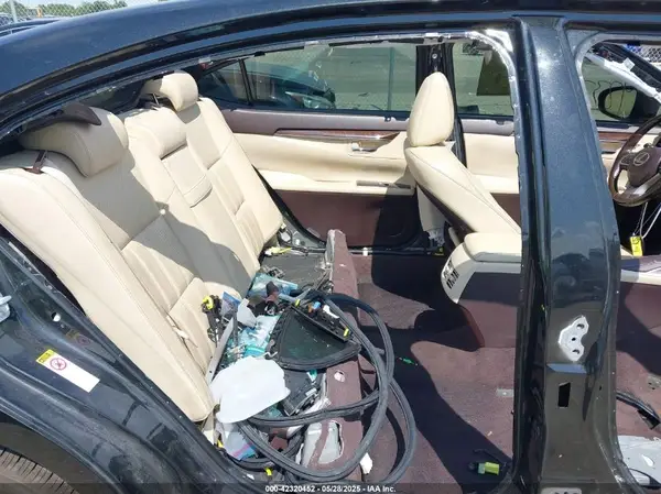 JTHBK1GG8G2226179 2016 LEXUS ES - Image 8