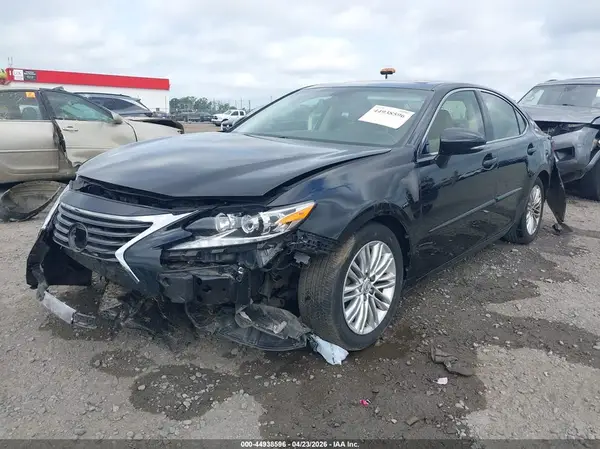 JTHBK1GG8G2229423 2016 LEXUS ES - Image 2