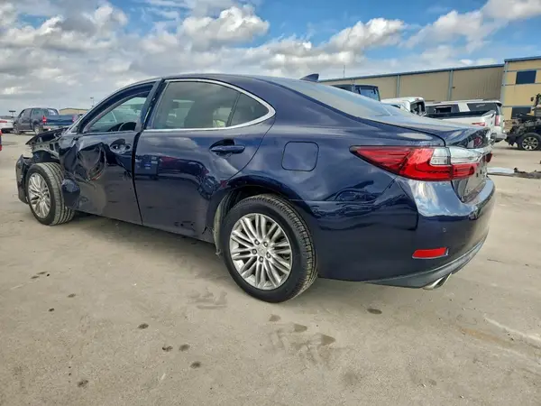 JTHBK1GG8G2239465 2016 LEXUS ES - Image 2