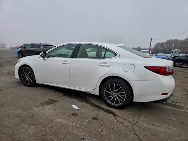 JTHBK1GG8G2241586 2016 LEXUS ES - Image 2