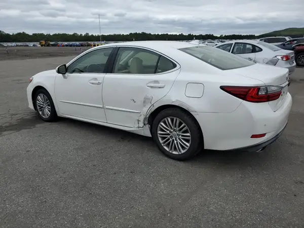 JTHBK1GG8G2241734 2016 LEXUS ES - Image 2