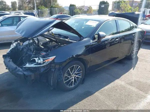 JTHBK1GG8H2259281 2017 LEXUS ES - Image 2