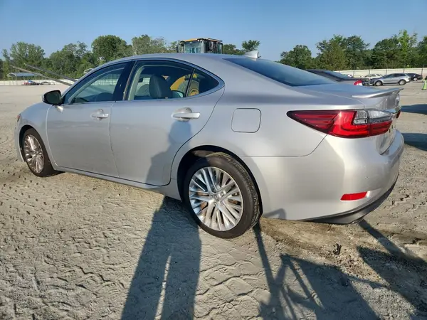 JTHBK1GG9G2215109 2016 LEXUS ES - Image 2