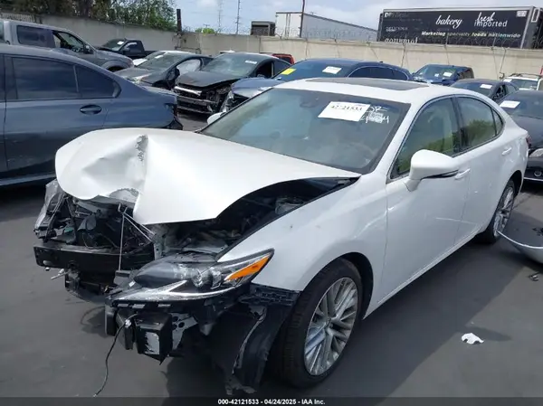 JTHBK1GG9G2227020 2016 LEXUS ES - Image 2