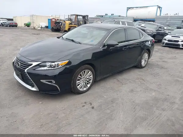 JTHBK1GG9G2237501 2016 LEXUS ES - Image 2