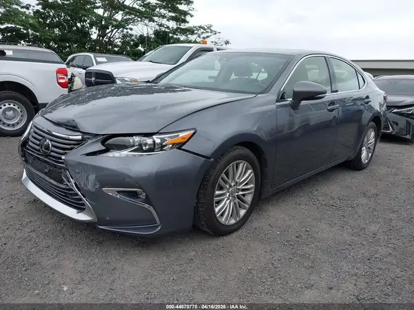 JTHBK1GG9H2257488 2017 LEXUS ES - Image 2
