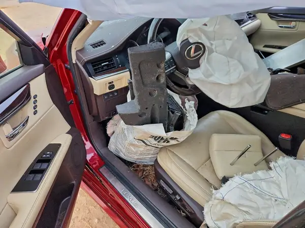 JTHBK1GGXG2231500 2016 LEXUS ES - Image 8