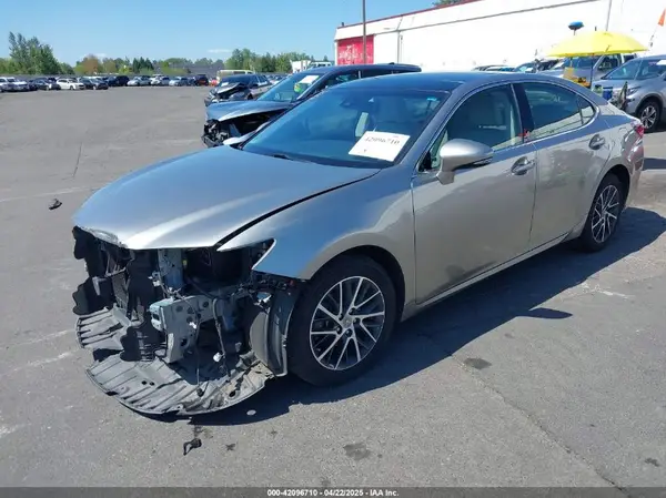 JTHBK1GGXH2249464 2017 LEXUS ES - Image 2