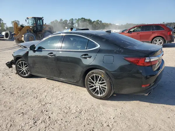 JTHBK1GGXH2253501 2017 LEXUS ES - Image 2