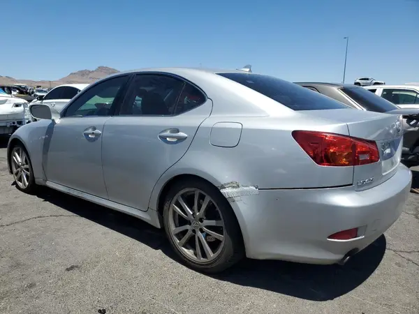JTHBK262685070090 2018 LEXUS IS - Image 2