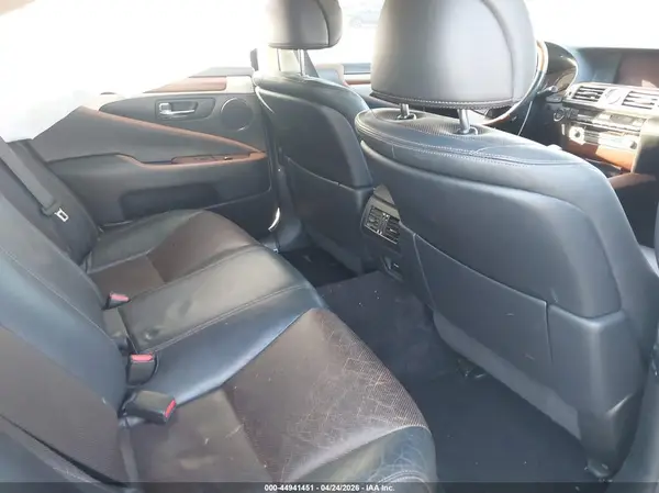 JTHBL5EF0G5141107 2016 LEXUS LS - Image 8
