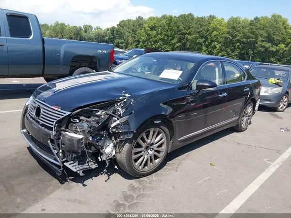 JTHBL5EF1G5139723 2016 LEXUS LS - Image 2