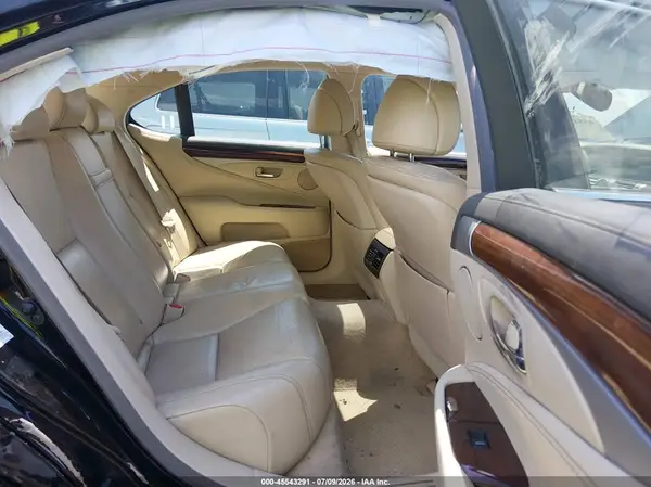 JTHBL5EF1G5139723 2016 LEXUS LS - Image 8